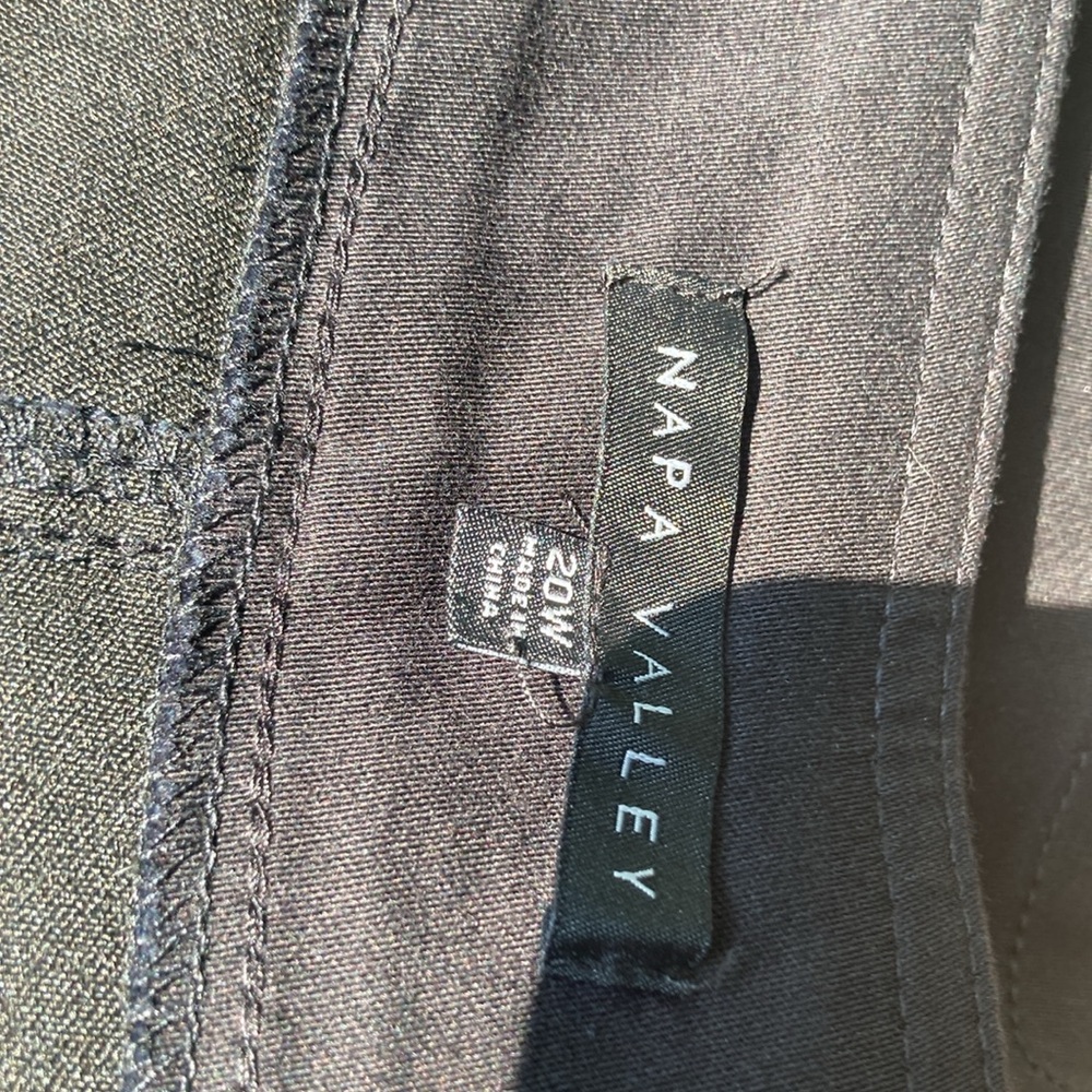 Napa Valley short black comfort waistband hidden elastic pull on 20W - Picture 16 of 16